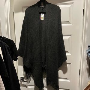 NWT Vince Camuto Sweater